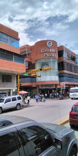 Fachada de JADU C.C.C. Galerías Plaza